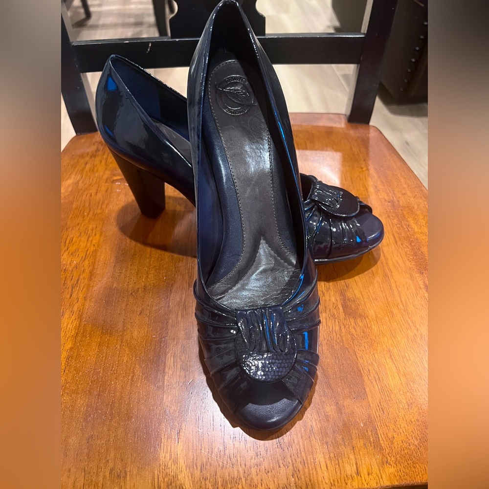 Nurture Blue Patent Leather Open Toe Heels